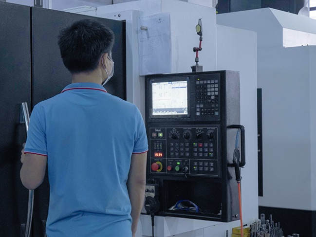  CMM detector  Corporate video